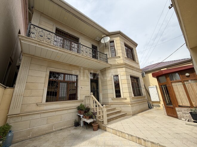 Satılır 4 otaqlı həyət evi/bağ evi 180 m², Bakıxanov q., photo 1 from 32