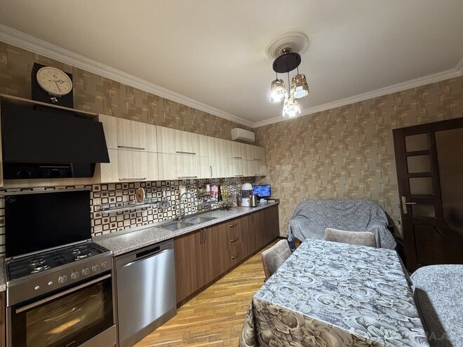Satılır 4 otaqlı həyət evi/bağ evi 180 m², Bakıxanov q., photo 12 from 32