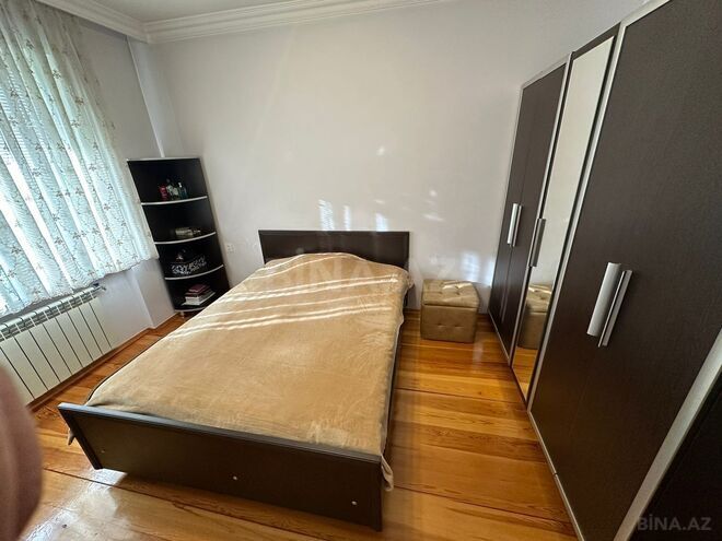 Satılır 3 otaqlı köhnə tikili 90 m², Xalqlar Dostluğu m., photo 15 from 24