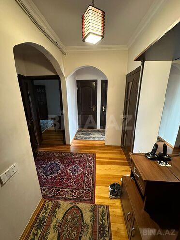 Satılır 3 otaqlı köhnə tikili 90 m², Xalqlar Dostluğu m., photo 7 from 24