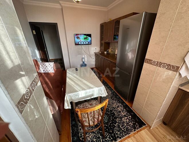 Satılır 3 otaqlı köhnə tikili 90 m², Xalqlar Dostluğu m., photo 9 from 24
