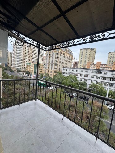 Satılır 2 otaqlı köhnə tikili 45 m², Elmlər Akademiyası m., photo 15 from 17