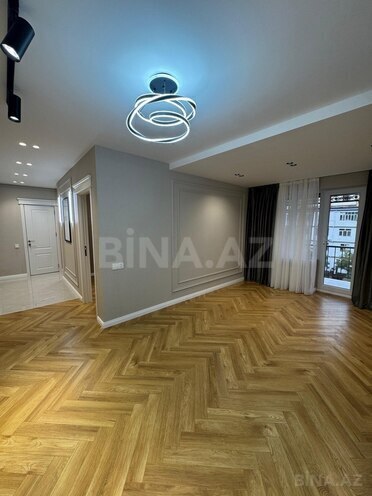 Satılır 2 otaqlı köhnə tikili 45 m², Elmlər Akademiyası m., photo 6 from 17