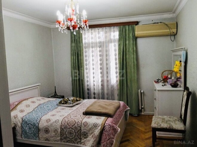 Satılır 3 otaqlı köhnə tikili 75 m², Elmlər Akademiyası m., photo 4 from 11