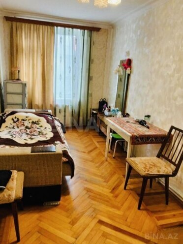 Satılır 3 otaqlı köhnə tikili 75 m², Elmlər Akademiyası m., photo 5 from 11