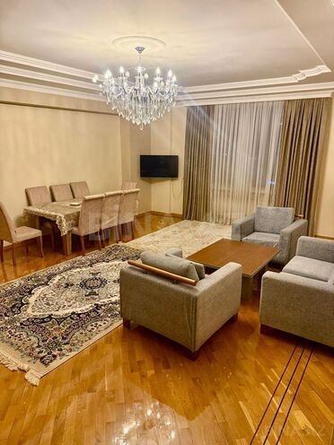 Satılır 4 otaqlı yeni tikili 213 m², Gənclik m., photo 7 from 19