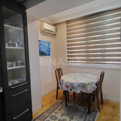 Продаётся 4-комн. вторичка 110 м², м. Иншаатчылар, photo 10 from 18