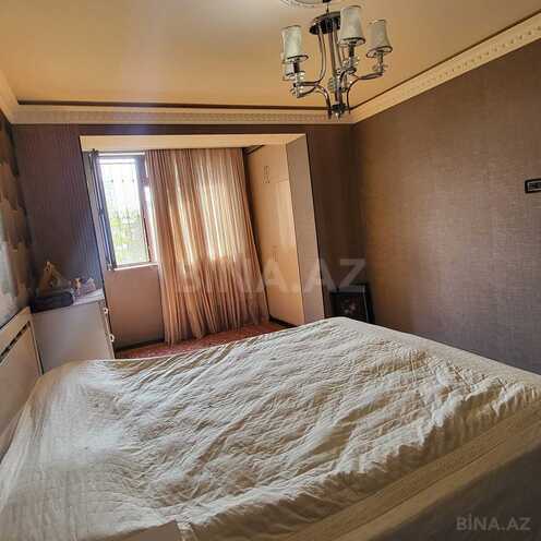 Продаётся 4-комн. вторичка 110 м², м. Иншаатчылар, photo 9 from 18