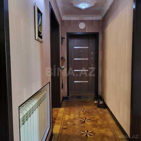 Продаётся 4-комн. вторичка 110 м², м. Иншаатчылар, photo 14 from 18