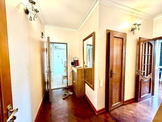 Продается 2-комн. вторичка 36 м², пос. Бакиханова, photo 11 from 17