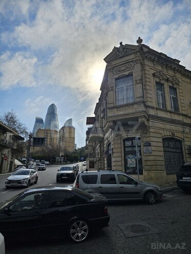 Продаётся 4-комн. вторичка 145 м², м. Ичеришехер, photo 19 from 32