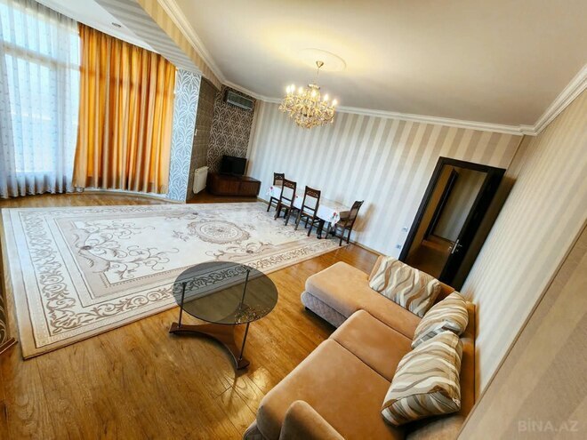 İcarəyə verilir 3 otaqlı yeni tikili 130 m², 28 May m., photo 6 from 13