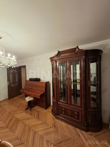 Satılır 3 otaqlı köhnə tikili 70 m², Memar Əcəmi m., photo 4 from 17