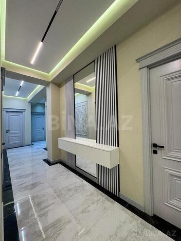 Продаётся 4-комн. новостройка 131 м², Хатаинский р., photo 3 from 18