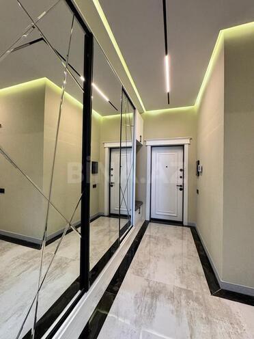 Продаётся 4-комн. новостройка 131 м², Хатаинский р., photo 1 from 18
