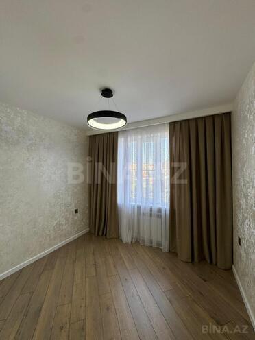 Продаётся 3-комн. вторичка 65 м², м. Ази Асланов, photo 6 from 15