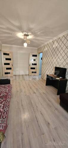 Satılır 2 otaqlı köhnə tikili 60 m², İnşaatçılar m., photo 3 from 9