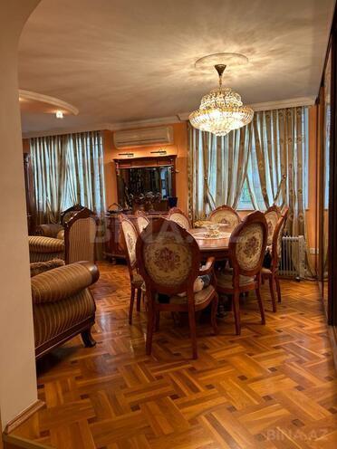 Satılır 3 otaqlı köhnə tikili 90 m², Azadlıq Prospekti m., photo 4 from 26