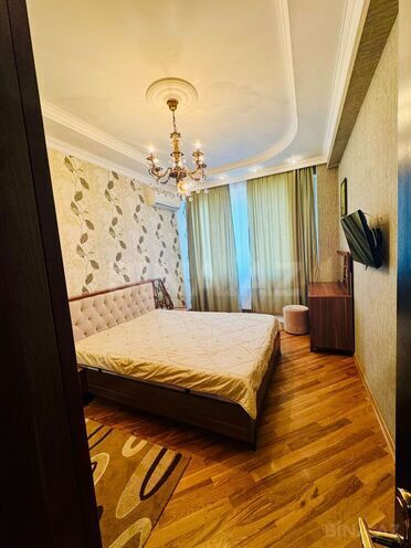 Сдаётся 3-комн. новостройка 110 м², м. 20 января, photo 19 from 32