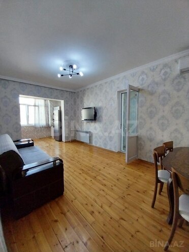 Сдаётся 2-комн. вторичка 70 м², м. Иншаатчылар, photo 3 from 17