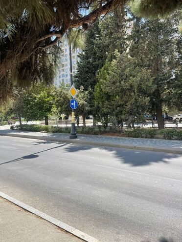 Продаётся 3-комн. вторичка 60 м², м. Нариман Нариманов, photo 21 from 24