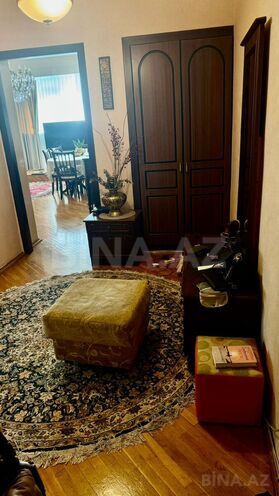 Satılır 3 otaqlı köhnə tikili 75 m², Elmlər Akademiyası m., photo 4 from 8