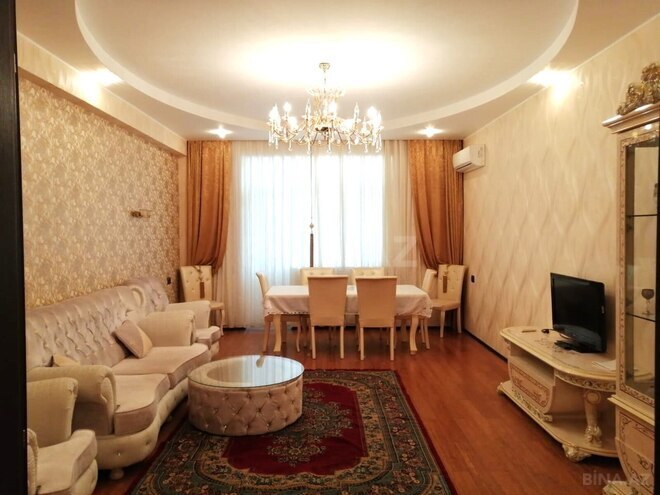 Сдаётся 3-комн. новостройка 150 м², м. Элмляр Академиясы, photo 1 from 28