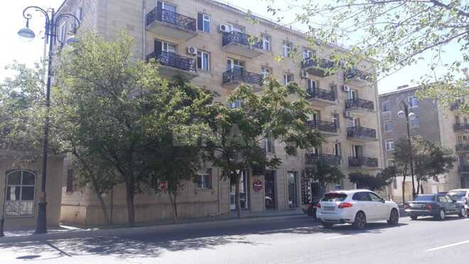 Сдаётся 2-комн. вторичка 50 м², м. Шах Исмаил Хатаи, photo 1 from 18