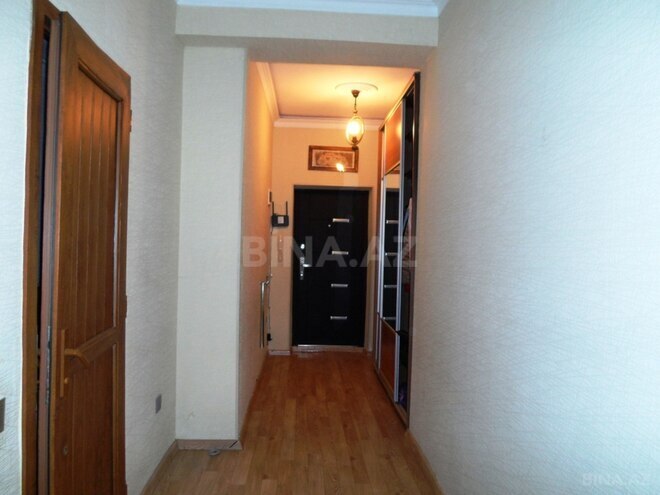 Сдаётся 2-комн. новостройка 70 м², м. Элмляр Академиясы, photo 8 from 12