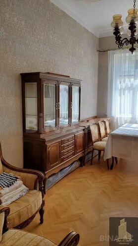Satılır 2 otaqlı köhnə tikili 55 m², Sahil m., photo 10 from 30