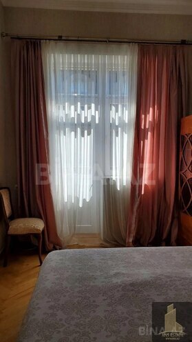 Satılır 2 otaqlı köhnə tikili 55 m², Sahil m., photo 17 from 30