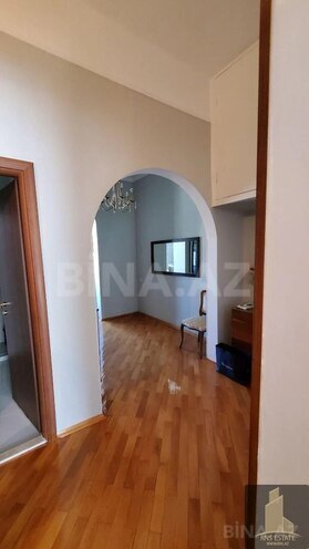 Satılır 2 otaqlı köhnə tikili 55 m², Sahil m., photo 25 from 30
