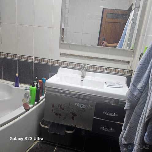 Satılır 3 otaqlı köhnə tikili 85 m², Qara Qarayev m., photo 16 from 18
