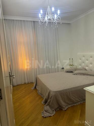 Satılır 4 otaqlı köhnə tikili 110 m², İnşaatçılar m., photo 10 from 31