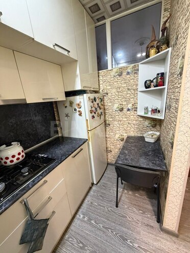 Satılır 3 otaqlı köhnə tikili 60 m², Xalqlar Dostluğu m., photo 6 from 13