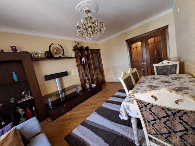Satılır 5 otaqlı köhnə tikili 120 m², Xalqlar Dostluğu m., photo 1 from 31