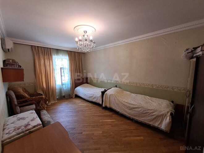 Satılır 5 otaqlı köhnə tikili 120 m², Xalqlar Dostluğu m., photo 21 from 31