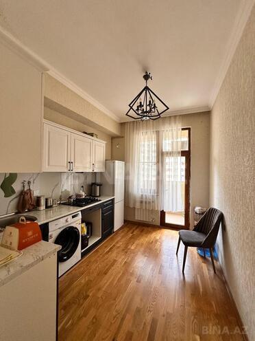 Продаётся 2-комн. новостройка 75 м², м. Кара Караев, photo 12 from 21