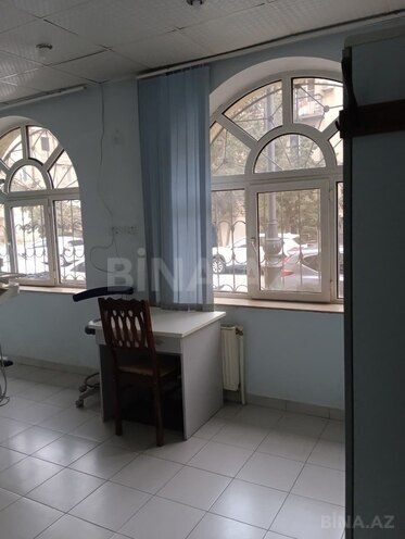 Сдаётся 20-комн. офис 500 м², м. Элмляр Академиясы, photo 12 from 16