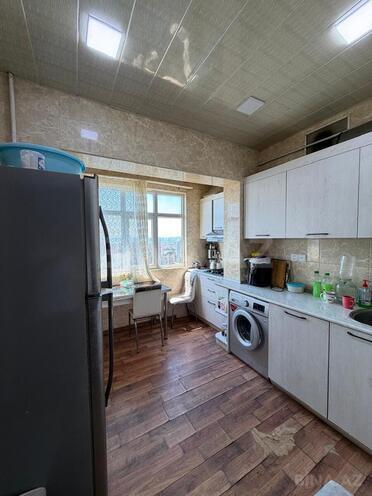 Продаётся 3-комн. вторичка 80 м², м. Ази Асланов, photo 10 from 17