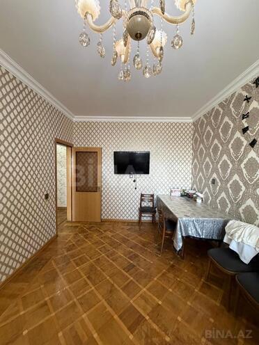 Продаётся 3-комн. вторичка 80 м², м. Ази Асланов, photo 3 from 17