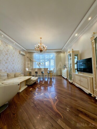 Satılır 3 otaqlı yeni tikili 125 m², İçəri Şəhər m., photo 3 from 16