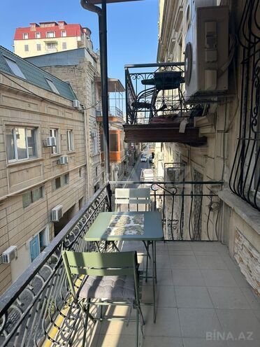 Сдаётся 3-комн. вторичка 140 м², м. Сахил, photo 13 from 16
