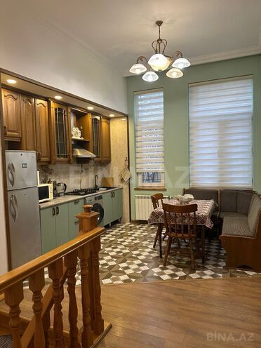Сдаётся 3-комн. вторичка 140 м², м. Сахил, photo 4 from 16