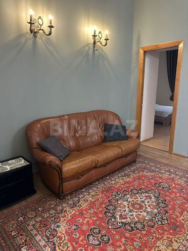 Сдаётся 3-комн. вторичка 140 м², м. Сахил, photo 8 from 16