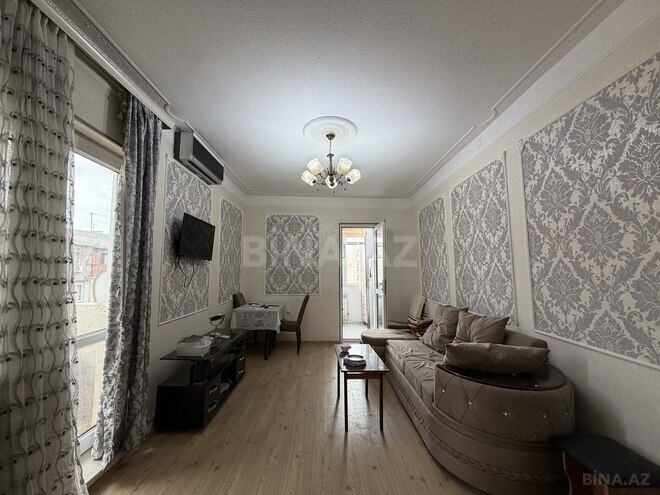 Satılır 2 otaqlı köhnə tikili 50 m², İnşaatçılar m., photo 4 from 15