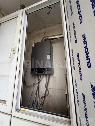 Satılır 2 otaqlı köhnə tikili 50 m², İnşaatçılar m., photo 14 from 15