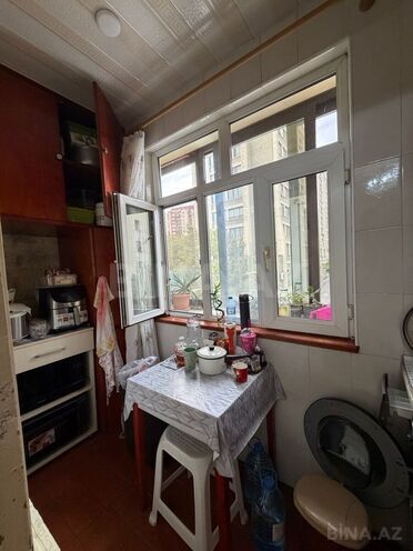 Продаётся 2-комн. вторичка 45 м², м. Ази Асланов, photo 10 from 13