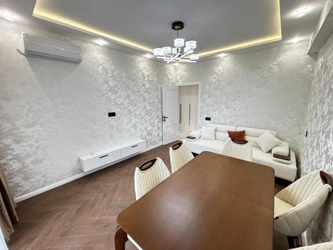 Продаётся 3-комн. новостройка 80 м², м. Нефтчиляр, photo 3 from 22