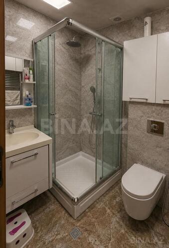Satılır 3 otaqlı köhnə tikili 68 m², Bakıxanov q., photo 13 from 14